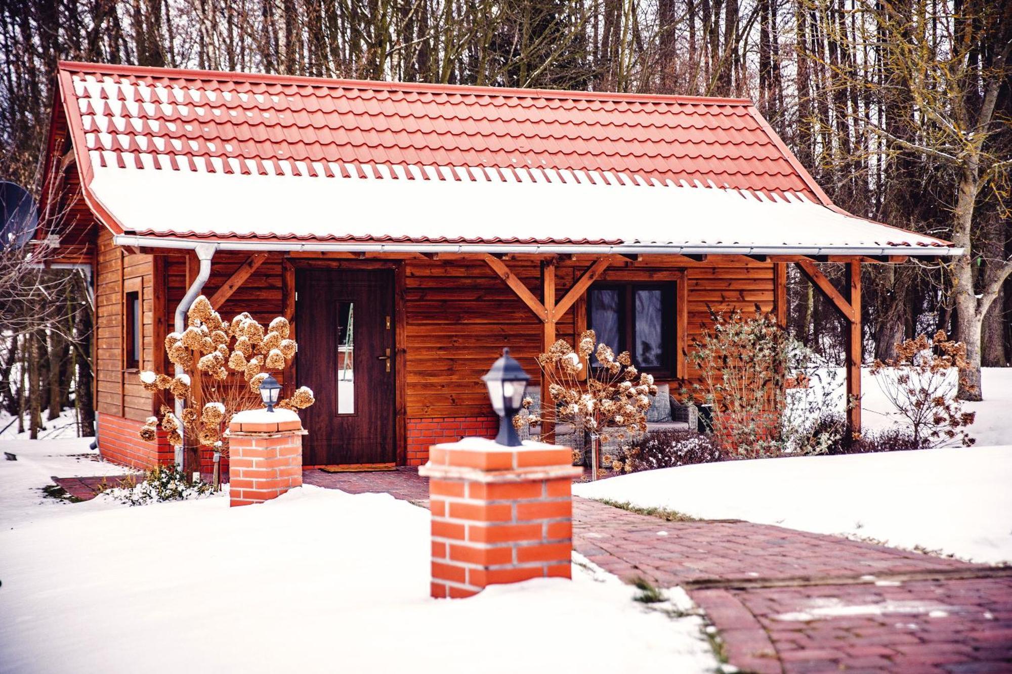 Dom Dla Dwojga W Starym Mlynie W Brzeznicy Villa Brzeznica  Buitenkant foto